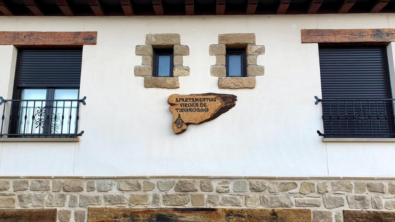 Apartamentos Virgen de Tironcillo Cuzcurrita-Río Tirón Exterior foto