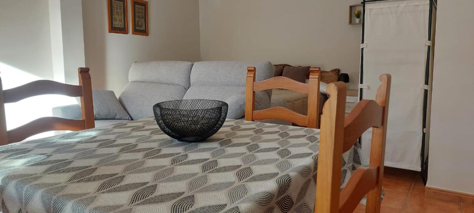 Apartamentos Virgen de Tironcillo Cuzcurrita-Río Tirón Exterior foto